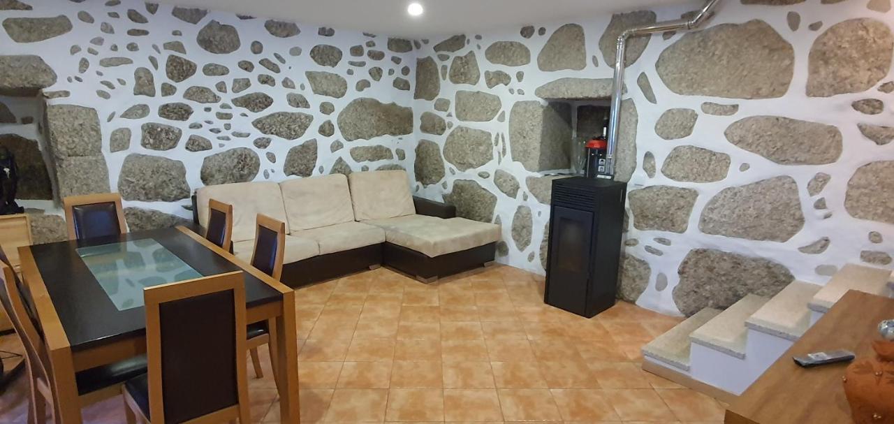 Quinta Da Tormenta -14 Pessoas- Cabeceiras De Basto 2 Casas E Piscina Privada Villa Dış mekan fotoğraf
