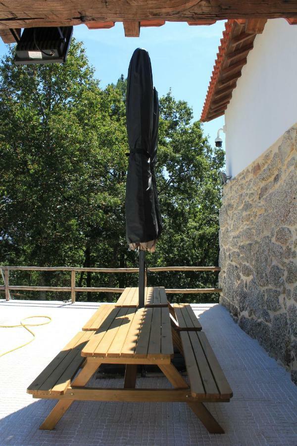 Quinta Da Tormenta -14 Pessoas- Cabeceiras De Basto 2 Casas E Piscina Privada Villa Dış mekan fotoğraf