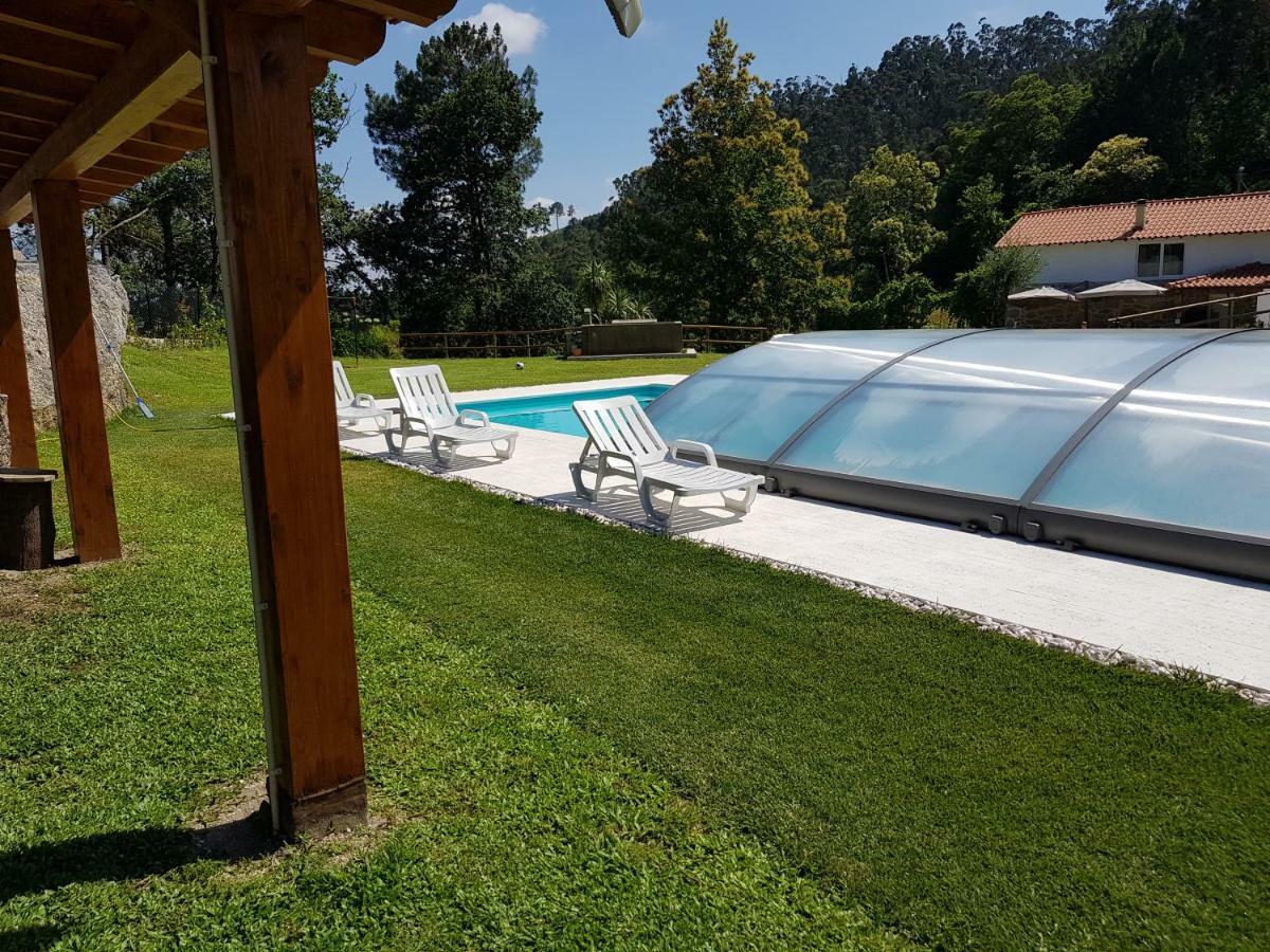 Quinta Da Tormenta -14 Pessoas- Cabeceiras De Basto 2 Casas E Piscina Privada Villa Dış mekan fotoğraf